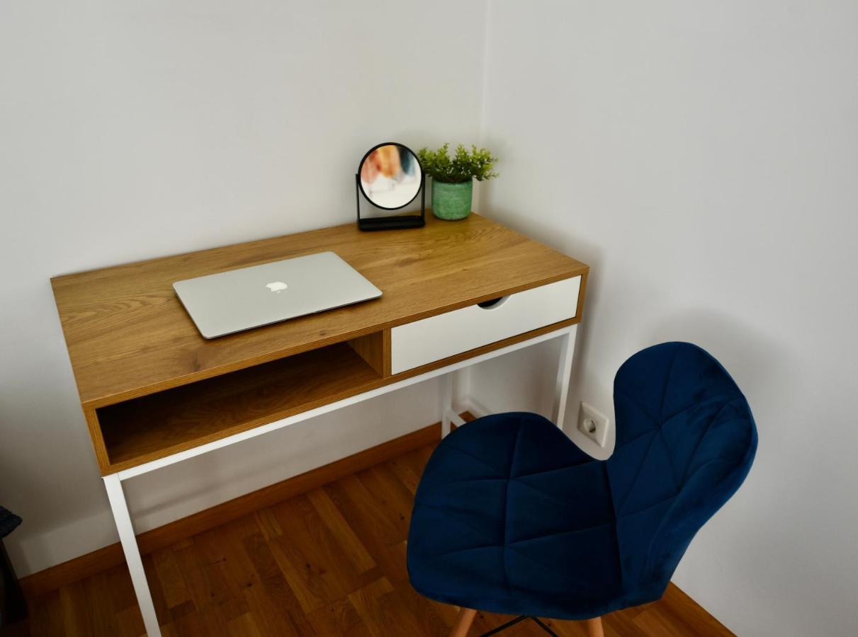 Cozy Apartment Next To The Park Тернопіль Екстер'єр фото
